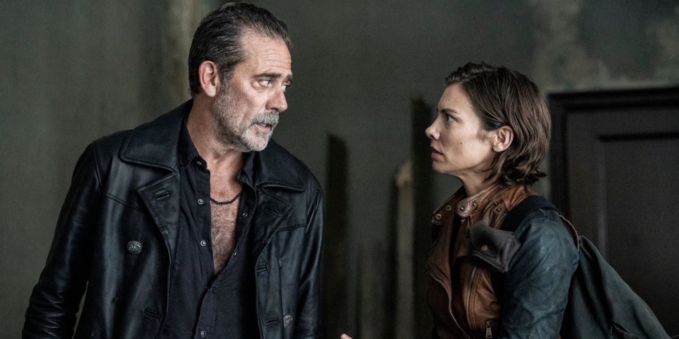 Jeffrey Dean Morgan and Lauren Cohan state intensely at each other on The Walking Dead: Dead City
