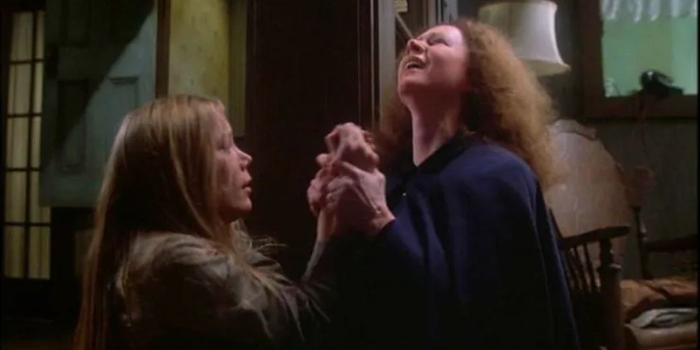 Piper Laurie as Margaret White in 'Carrie' (1976)
