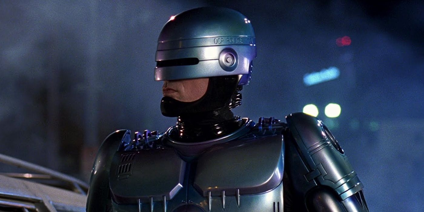 Peter Weller as RoboCop looking to his right in Robocop