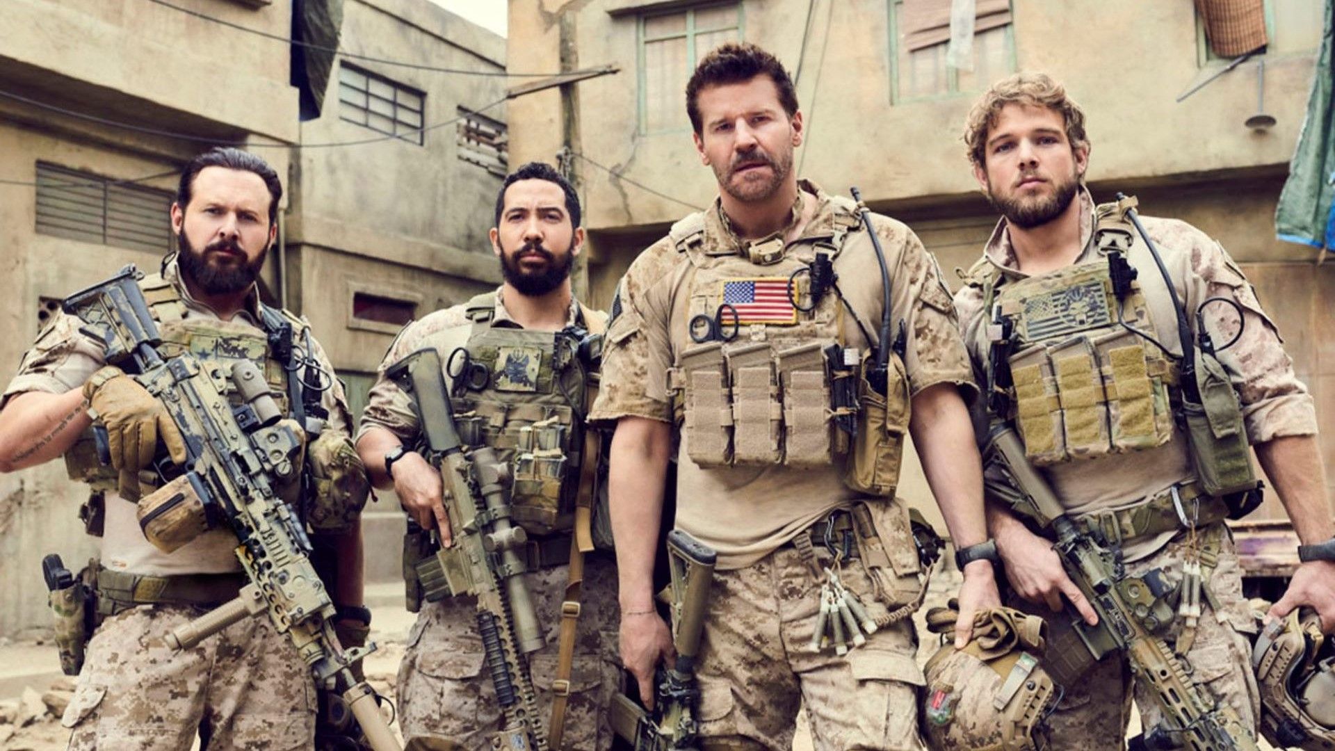 SEAL Team David Boreanaz as Jason Hayes and Max Thieriot as Clay Spenser