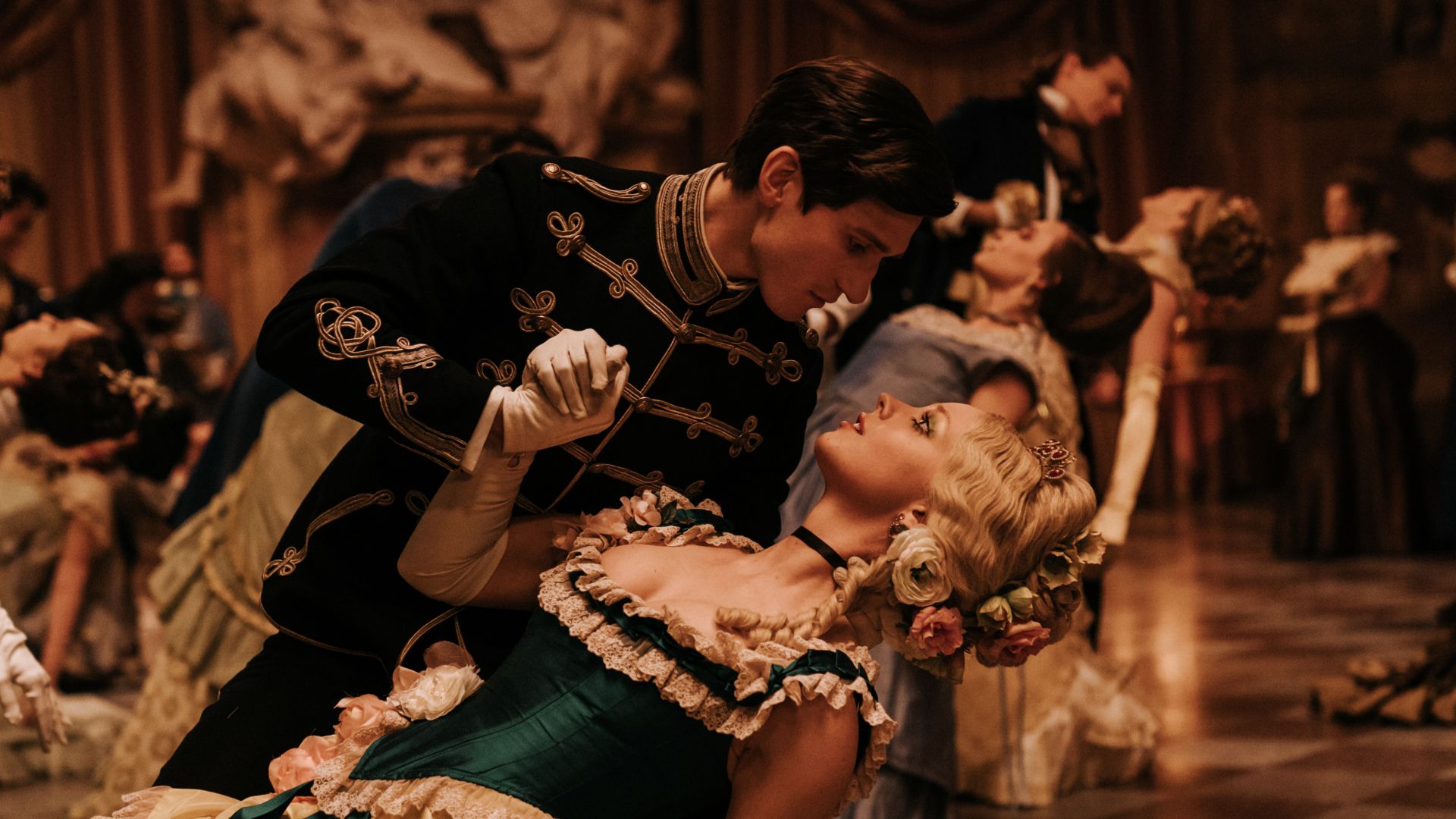 Isac Calmroth and Lea Myren in 'The Ugly Stepsister'