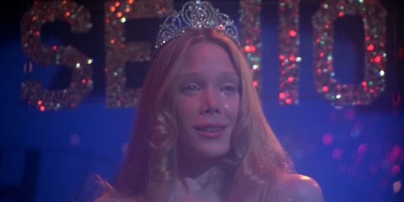 carrie cries as she gets crowned