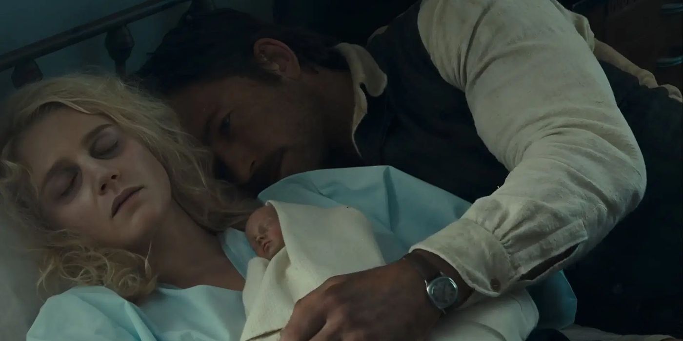 Alex dies holding her baby and with Spencer at her side in '1923'