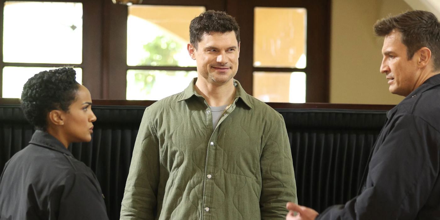Flula Borg as Skip Tracer Randy in The Rookie