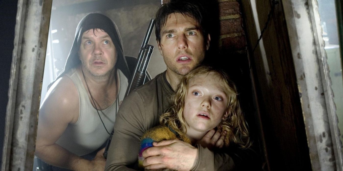 Tim Robbins, Tom Cruise, & Dakota Fanning in War of the Worlds