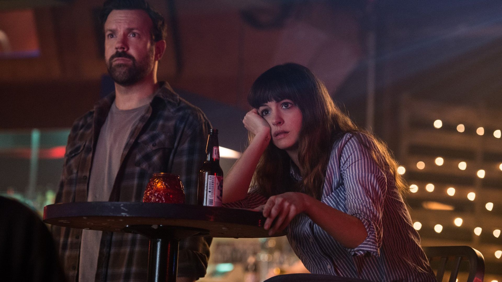 Anne Hathaway and Jason Sudeikis in 2016's Colossal