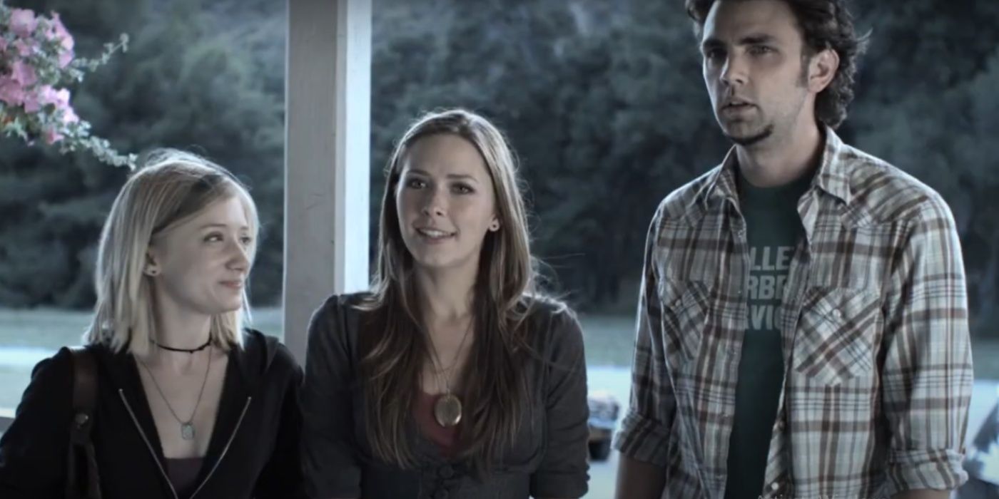 A scene from the TV show, I Heart Vampires