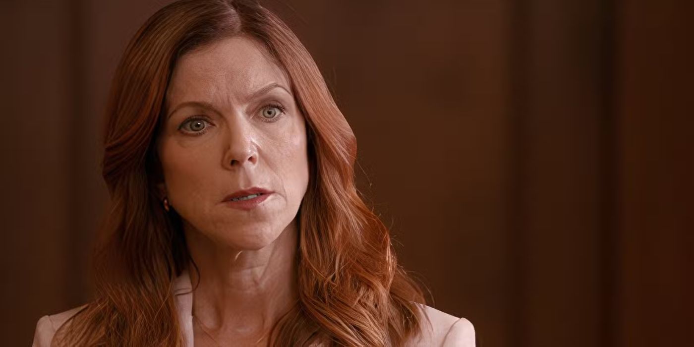 Cynthia on the stand in Season 3 of Netflix's 'Ginny & Georgia'
