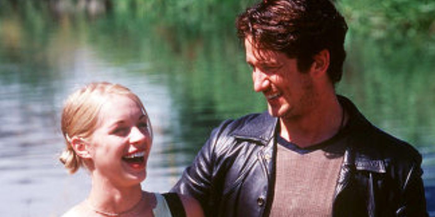 Gerard Butler as Gus in Lucy Sullivan Is Getting Married