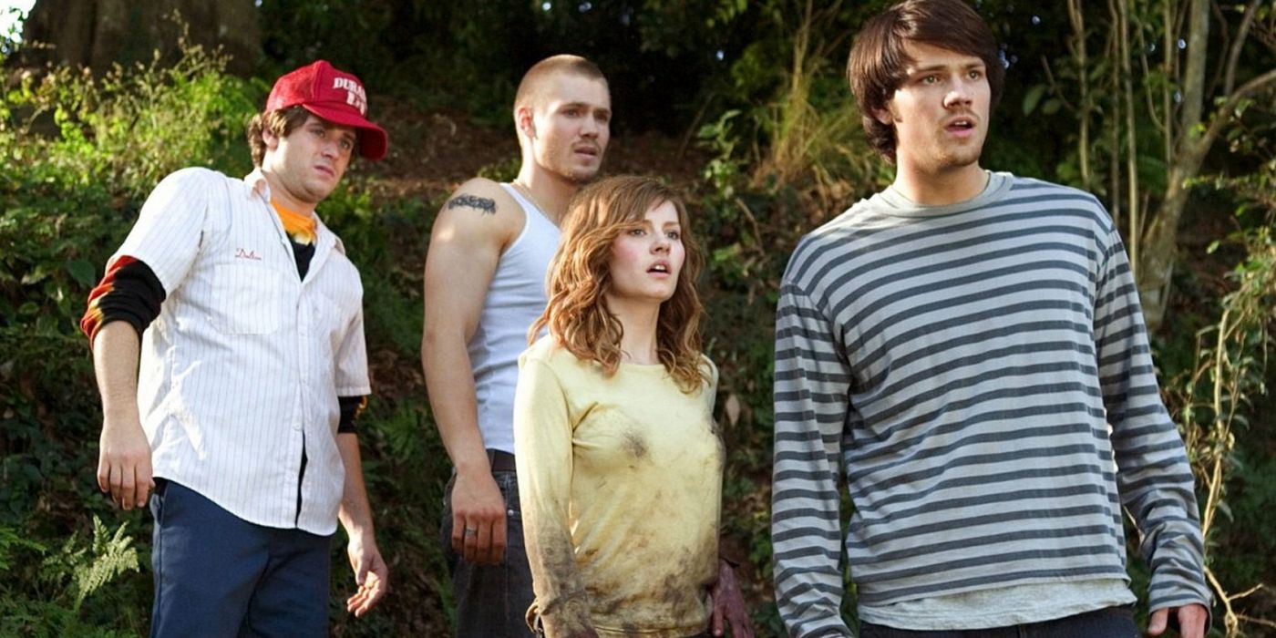 Jared Padalecki, Chad Michael Murray, Elisha Cuthbert, and Jon Abrahams in House of Wax