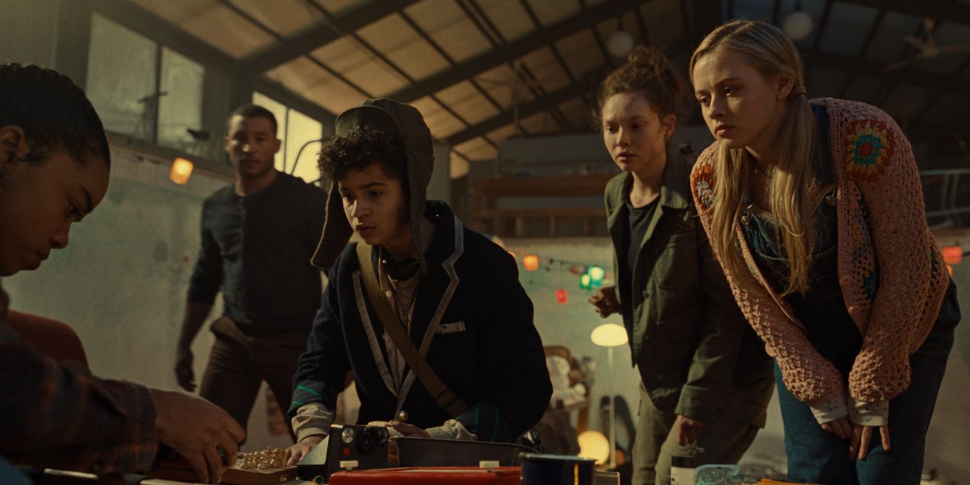 Destry Allyn Spielberg's Horror Debut Shares Surprising Parallel With Her Father Steven Spielberg's Best Movies