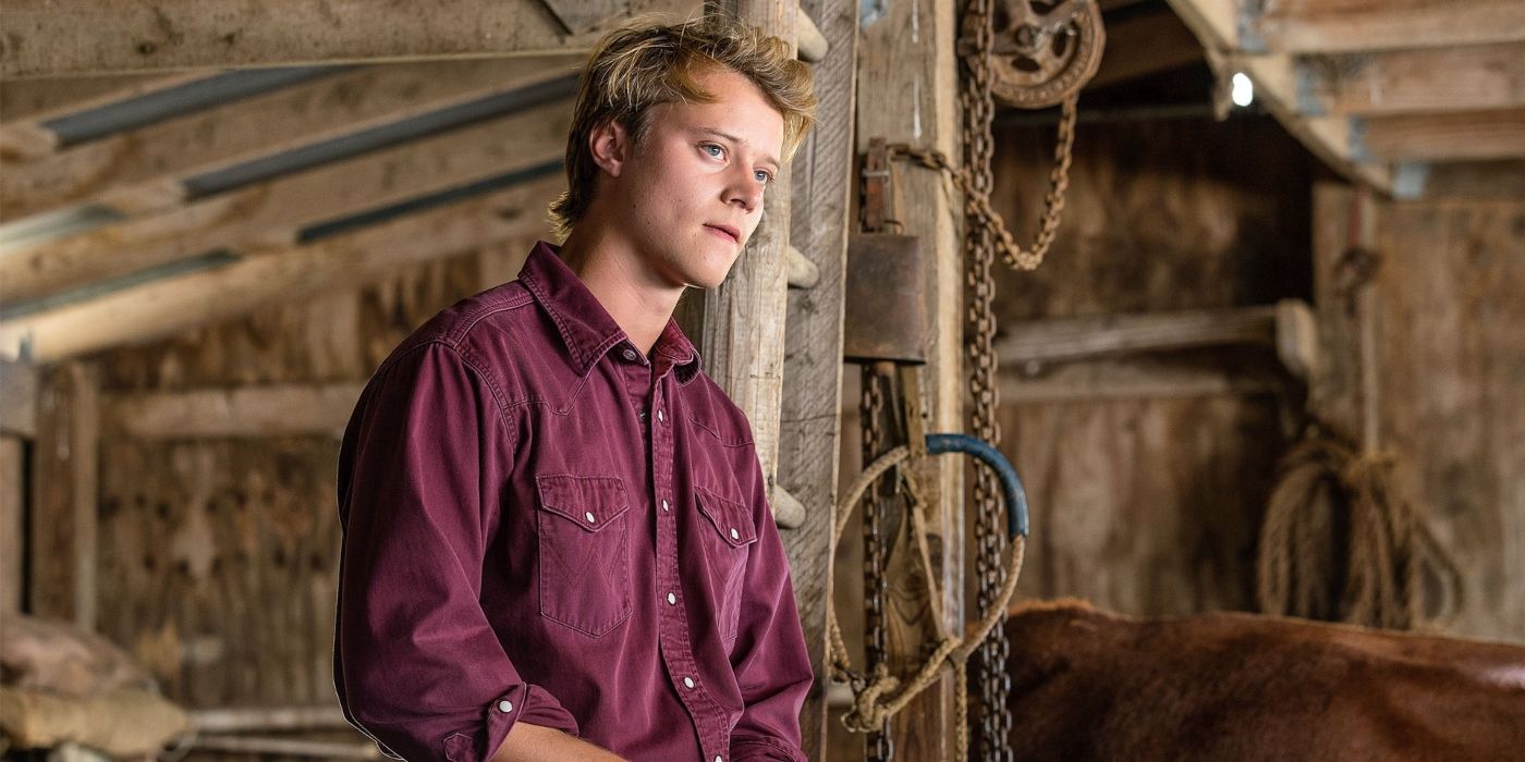 Rudy Pankow as Erwin Vandeveer in Accidental Texan