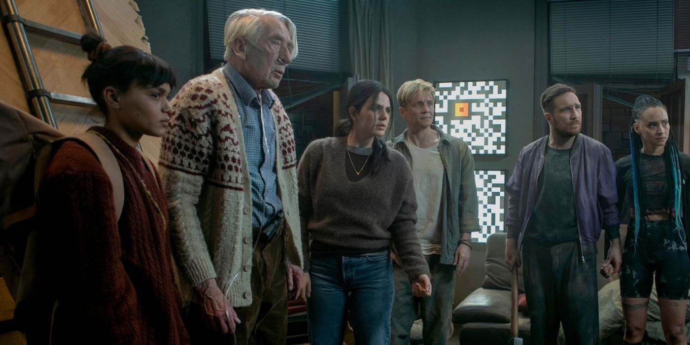 The cast of Brick standing together looking off-screen
