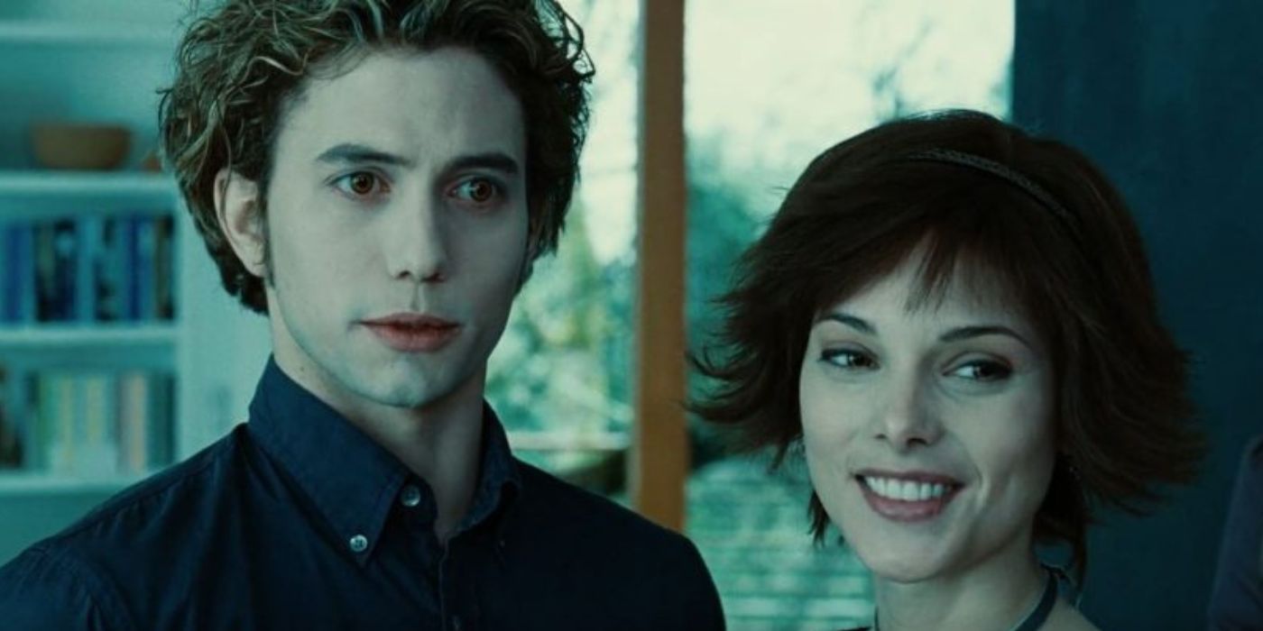 'Twilight' Star Pitches Prequel To Explore Dark Past of His Character