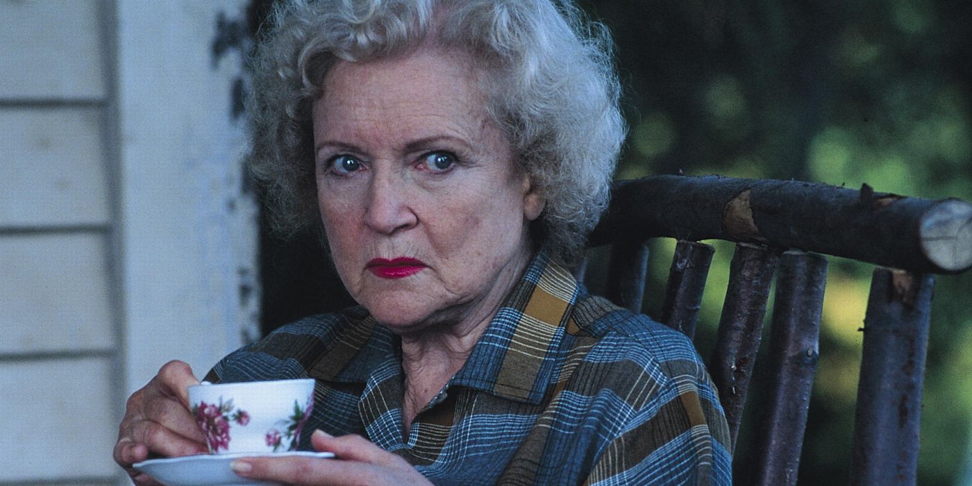 Betty White's Underrated Horror 'Lake Placid' Finds Success on Streaming