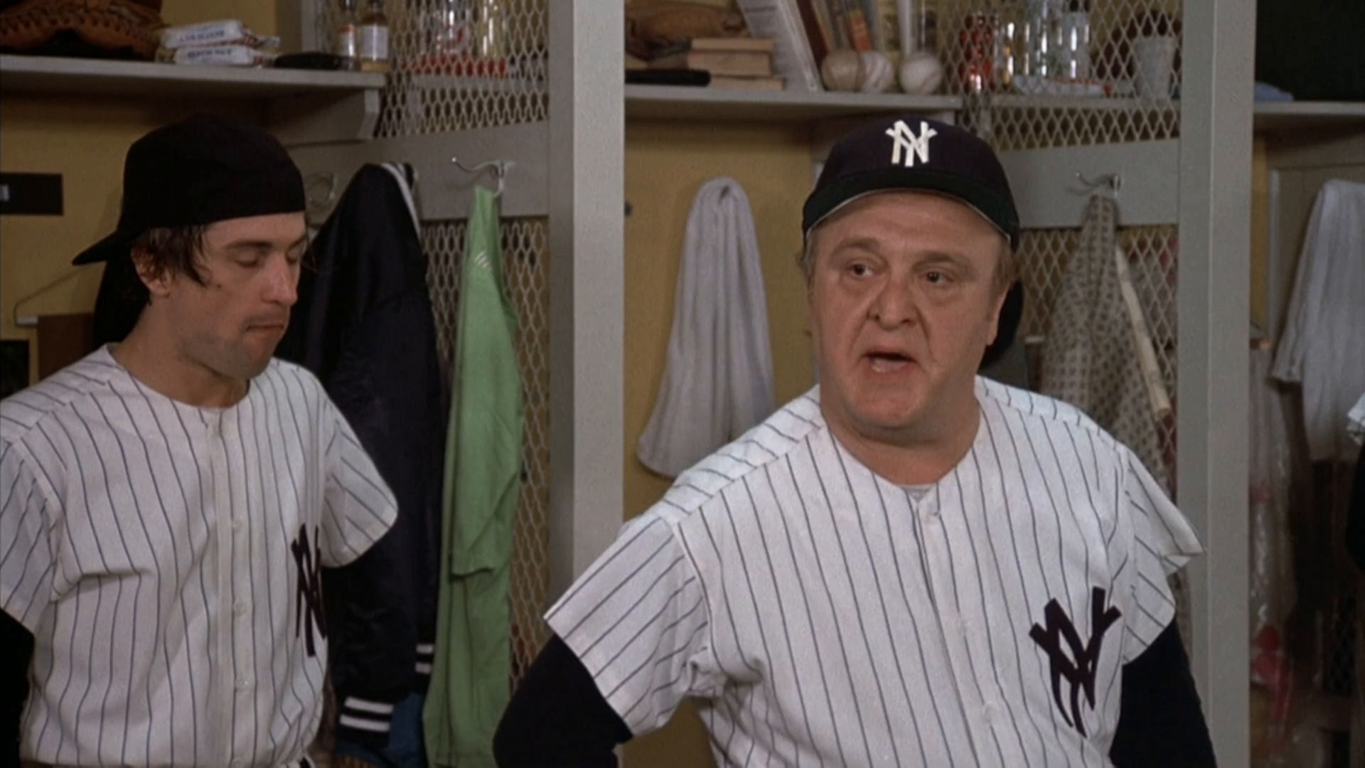 Dutch Schnell talking to the rest of the team with Bruce Pearson behind him in Bang The Drum Slowly