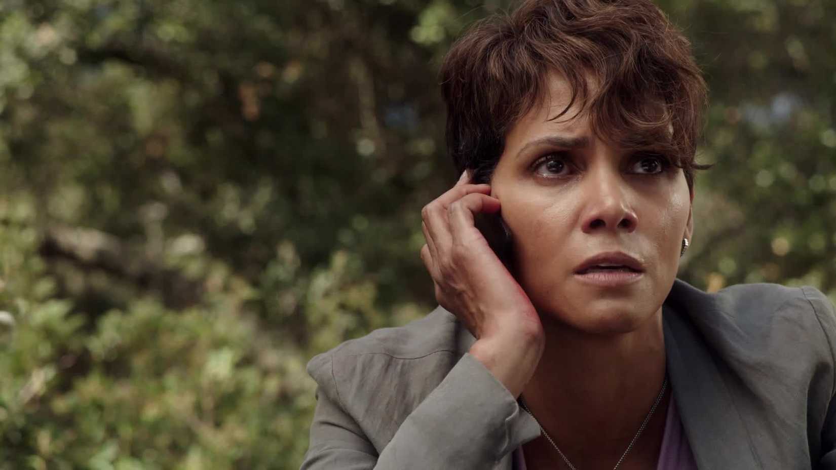 Halle Berry in Extant talking on the phone