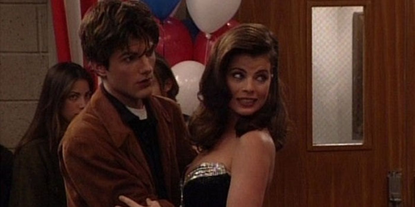 Griff dances with a date in Boy Meets World