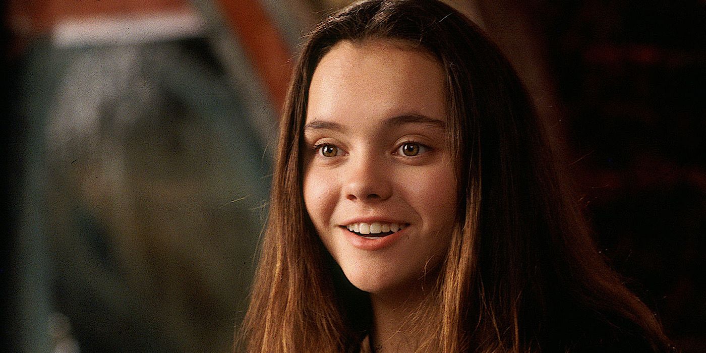 Christina Ricci & Bill Pullman's Classic 1995 Ghostly Comedy 'Casper' Will Return to Theaters