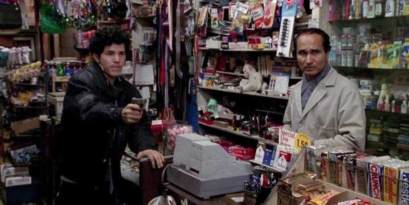John leguizamo plays a robber in regarding Henry