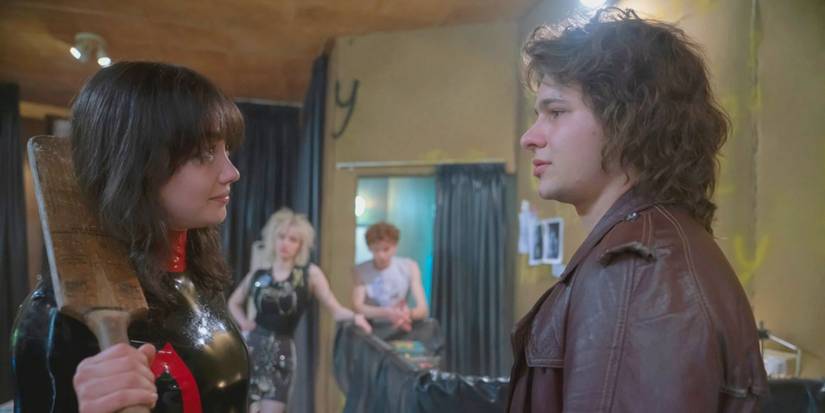 Sydney Chandler and Toby Wallace in Pistol