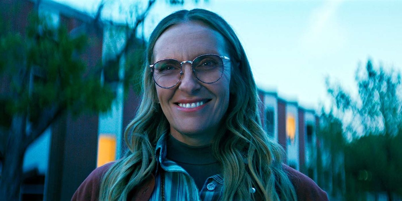 Toni Collette in First Trailer for Netflix Mystery Thriller