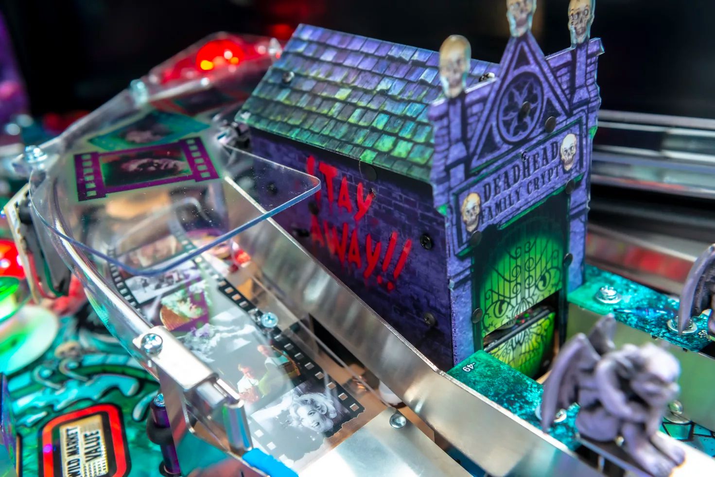 Elvira's House of Horrors Pinball machine by Stern #6