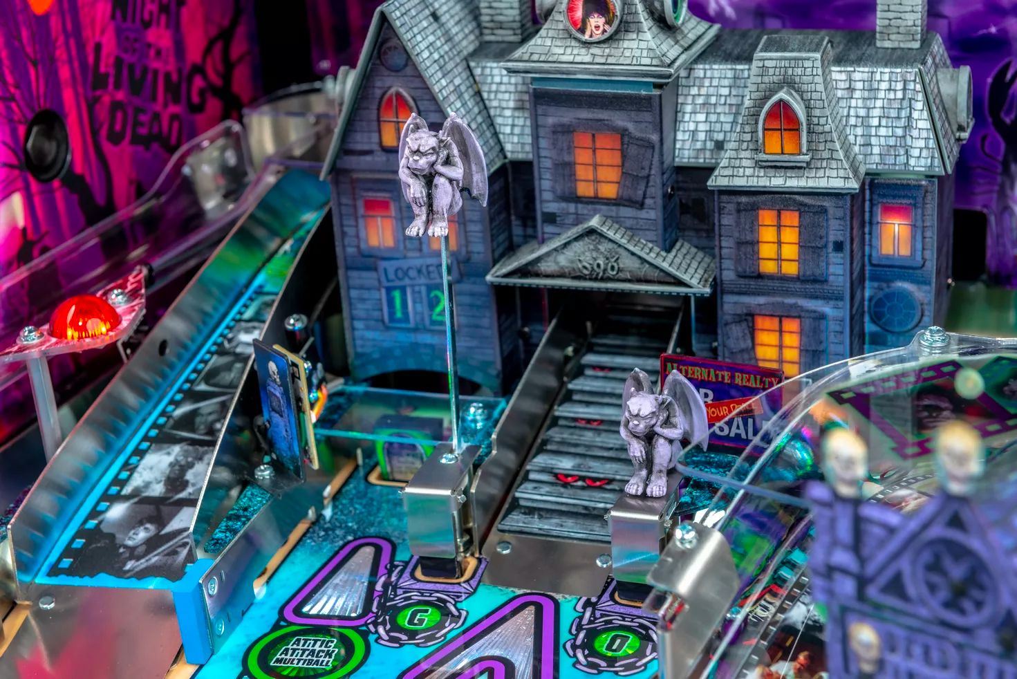 Elvira's House of Horrors Pinball machine by Stern #12