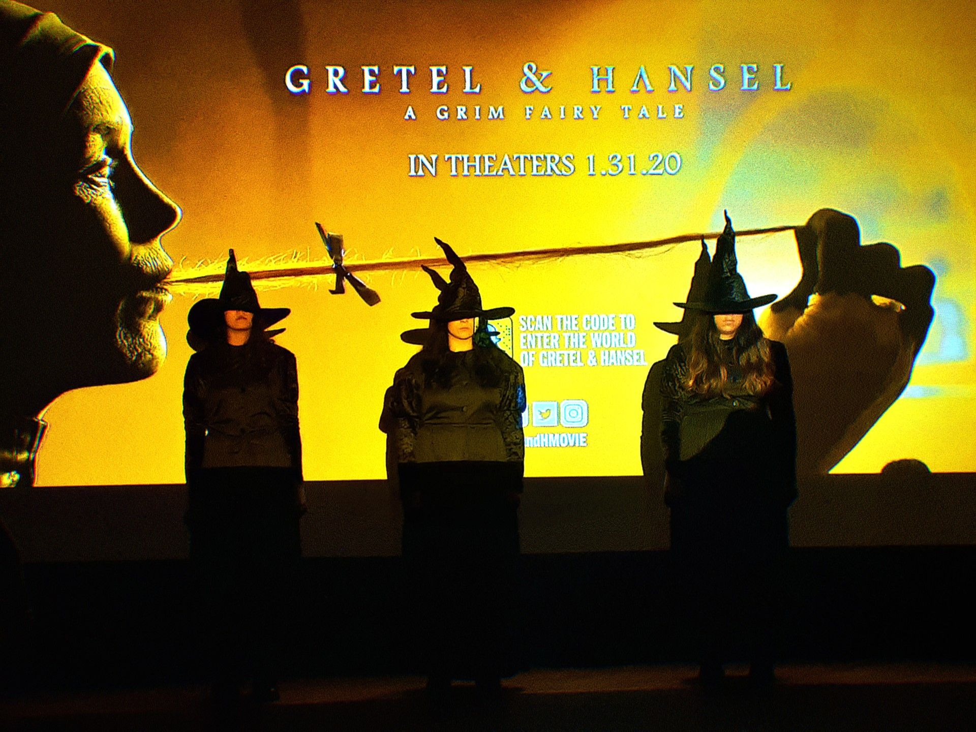 Gretel & Hansel screening witches