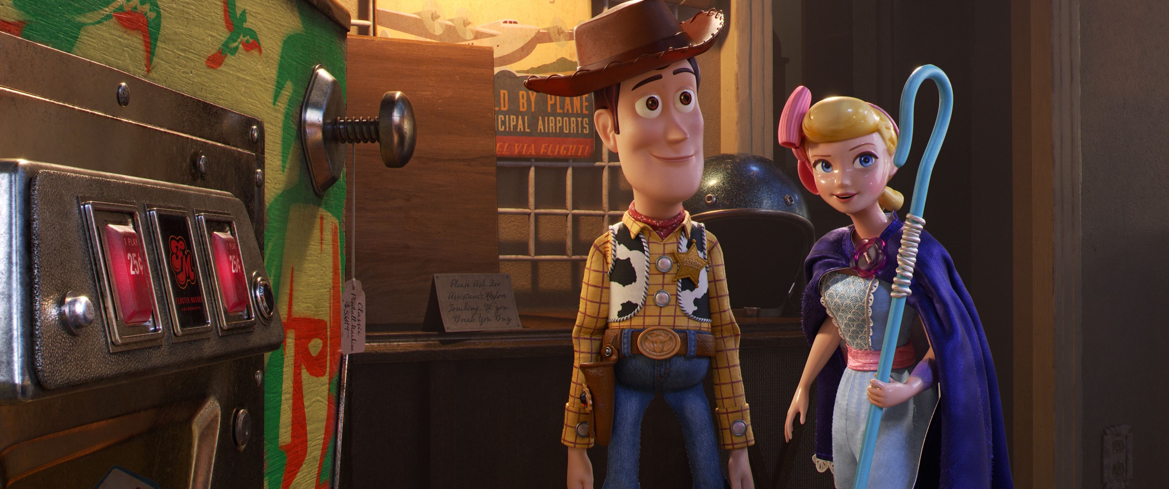 Toy Story 4 Woody and Forky photo