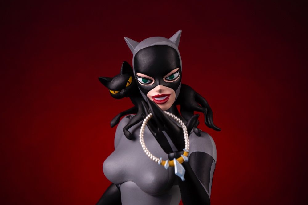 Batman The Animated Series Catwoman Figure #8