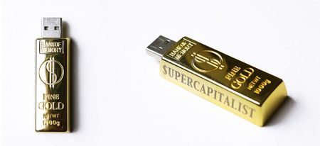 Supercapitalist flash drive