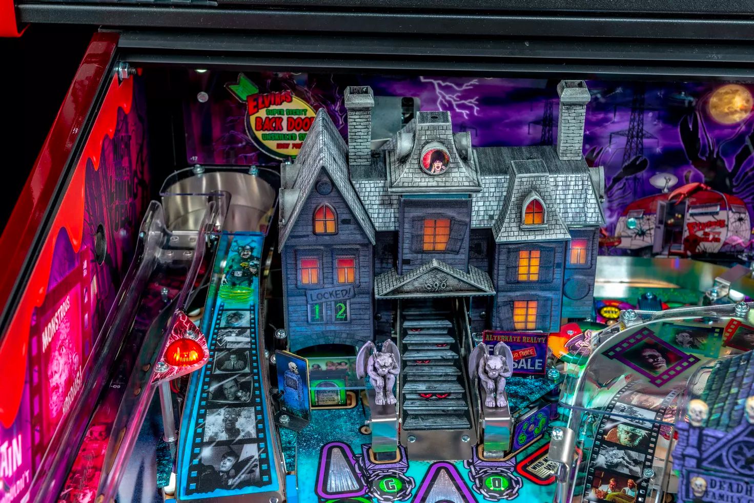 Elvira's House of Horrors Pinball machine by Stern #10