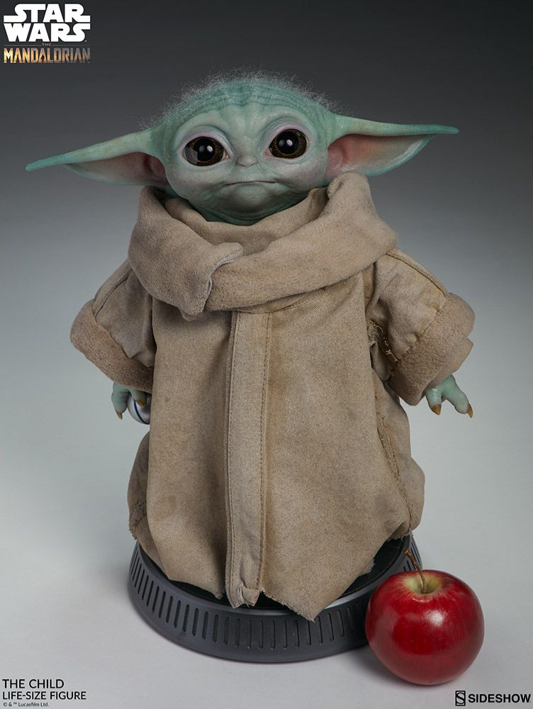 Baby Yoda Life-Size figure Sideshow Collectibles 9