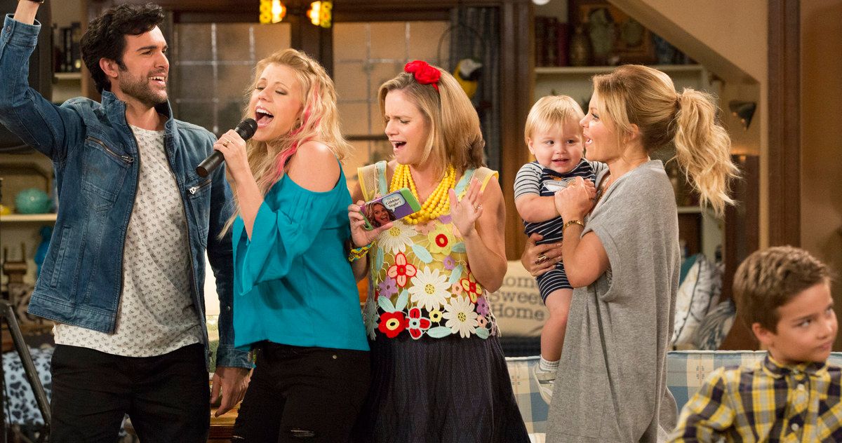 Fuller House Season 2 Trailer Rings in the Holidays with the Tanners