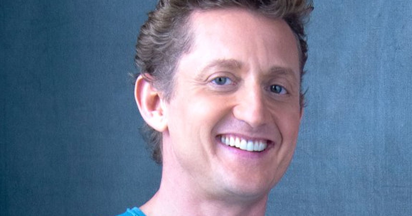 Bill &amp; Ted Star Alex Winter Begins Production on Youtube Documentary Mass Effect