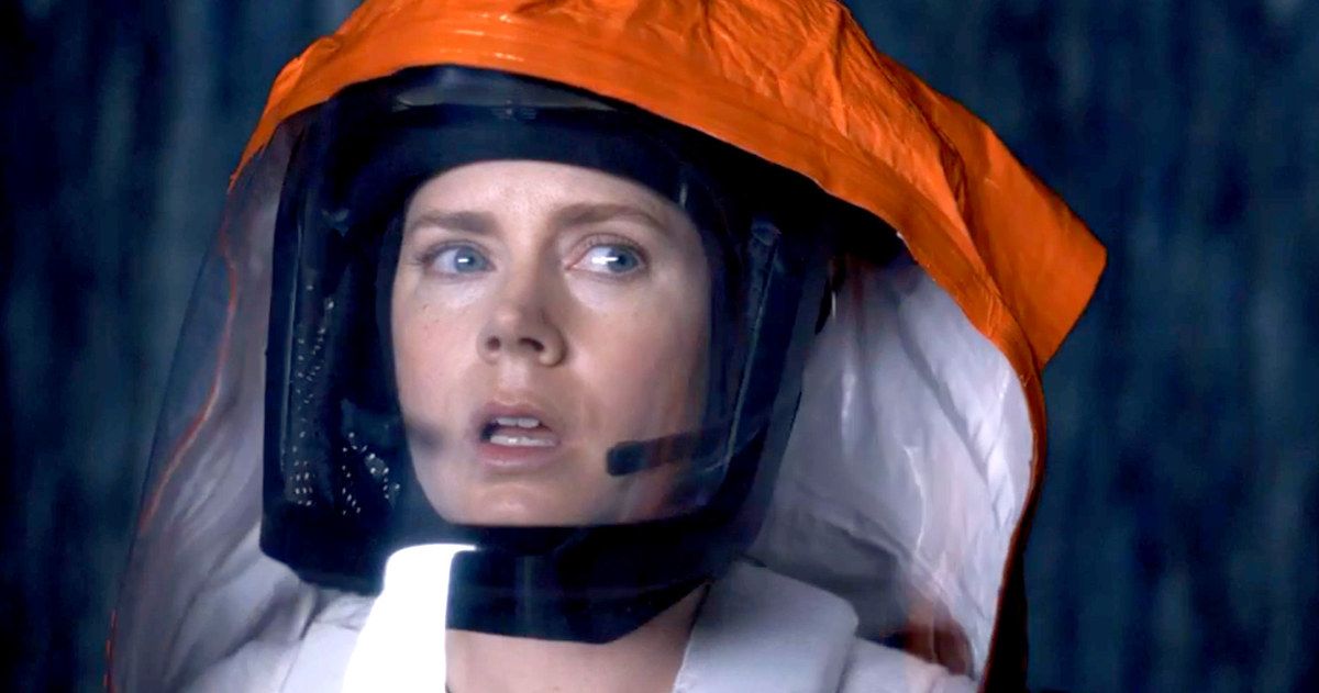 Arrival Trailer Has Amy Adams Making First Contact with Aliens