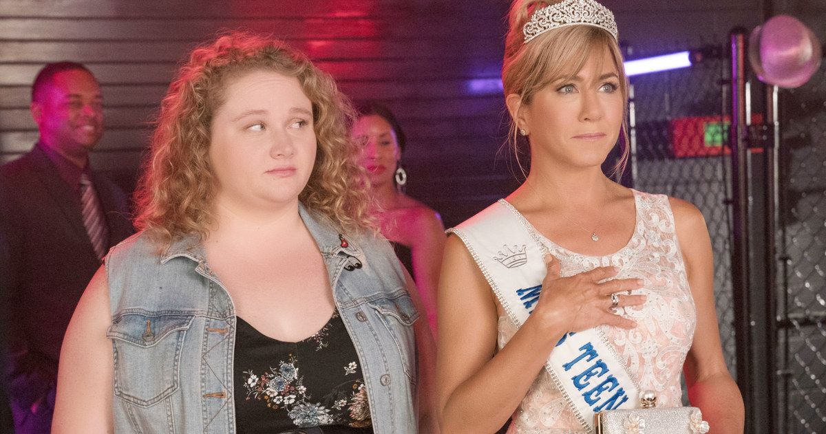 Dumplin' Trailer: Jennifer Aniston Is a Former Beauty Queen with a Problem