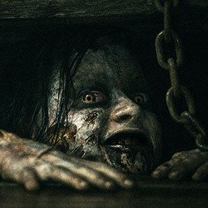 The Evil Dead First Look Photo with Jane Levy Possessed by a Deadite!