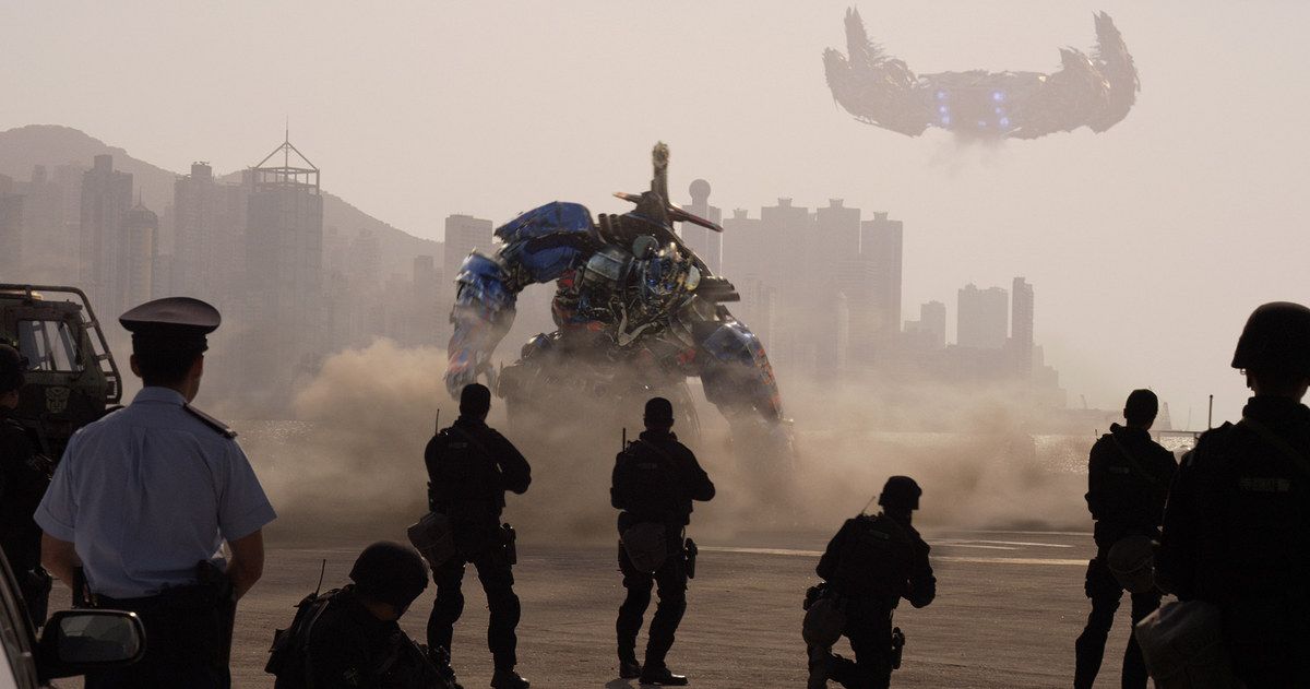 A New Breed of Decepticons Attack in Transformers: Age of Extinction Clip