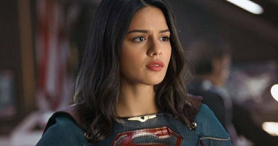 Supergirl Movie Is Still Moving Forward at Warner Bros.