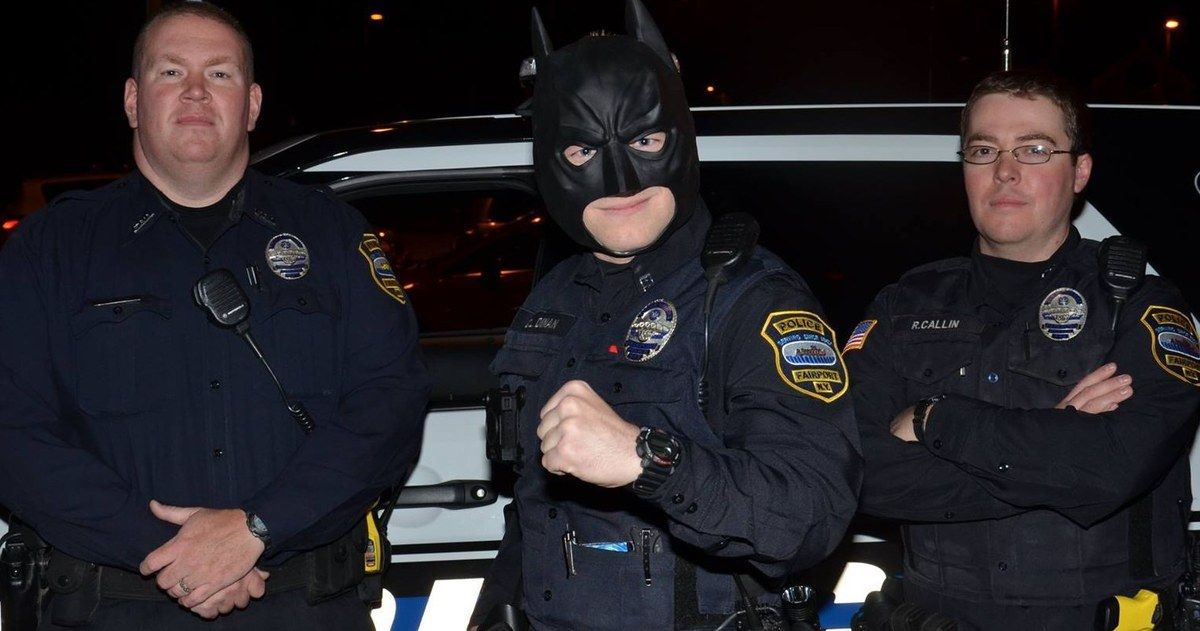 New York Police Recruit Batman to Fight Creepy Clown Sightings