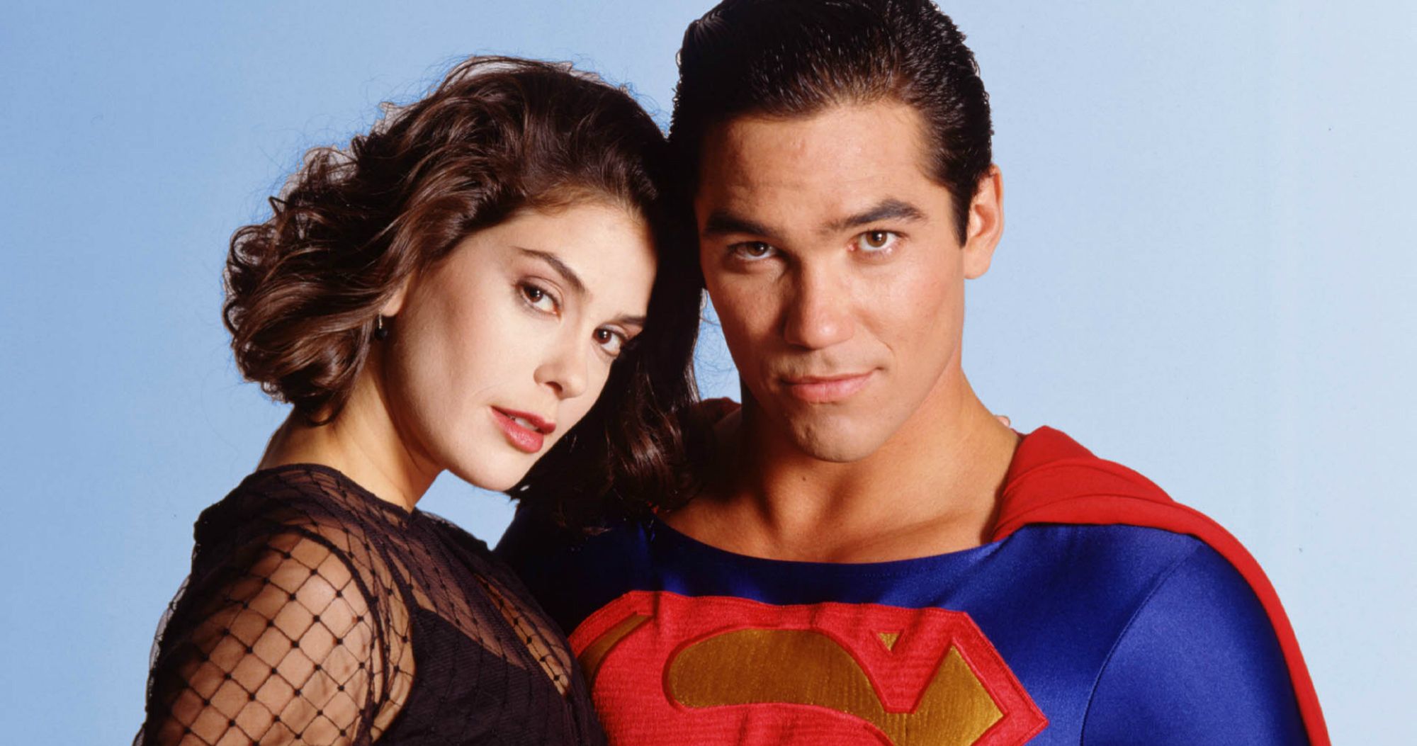 Lois &amp; Clark Star Dean Cain Sounds Off on Superman Coming Out in DC Comic Book
