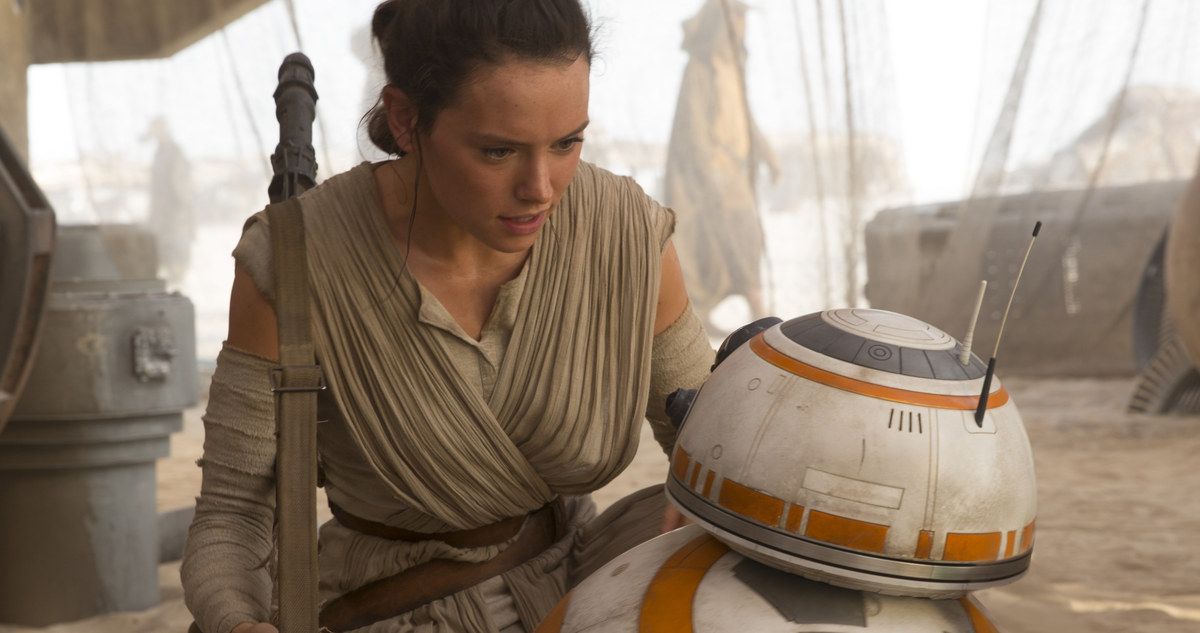 Star Wars 8 Script Praised by Daisy Ridley