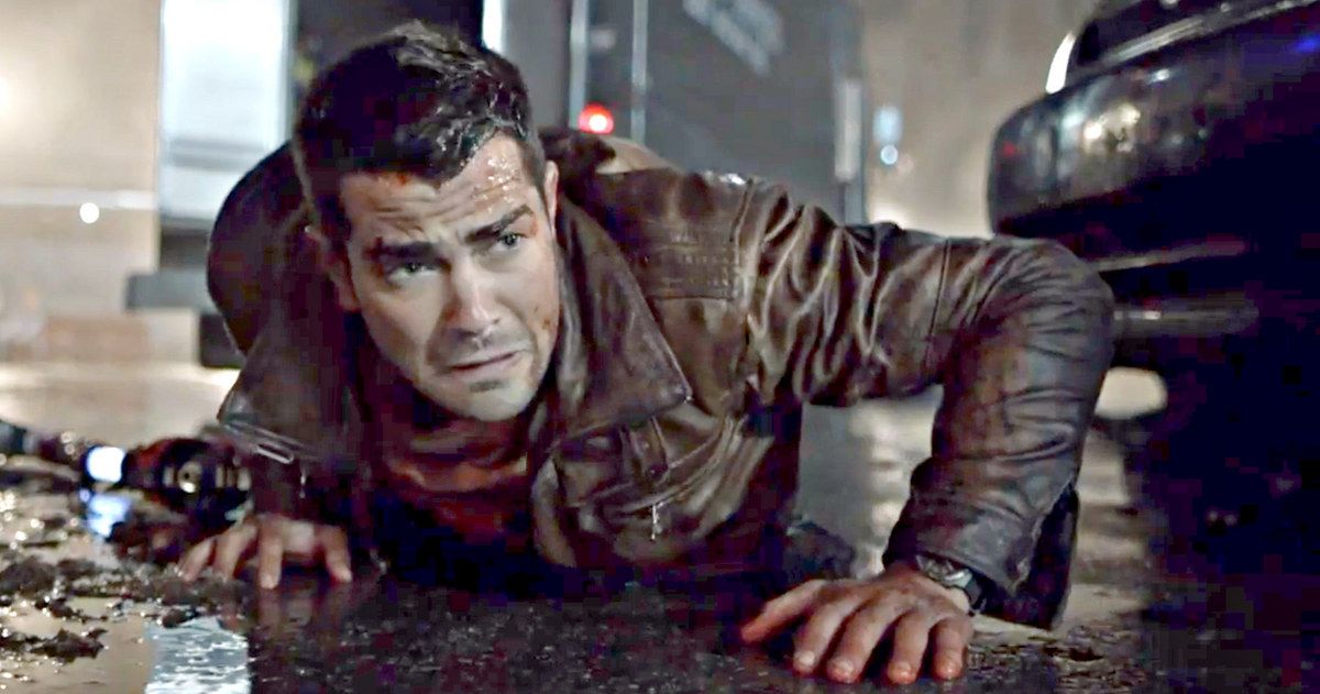 Dead Rising: Watchtower Trailer: Zombies Invade Crackle