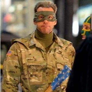 Kick-Ass 2: Balls to the Wall Set Photos and Video with Jim Carrey as Colonel Stars!