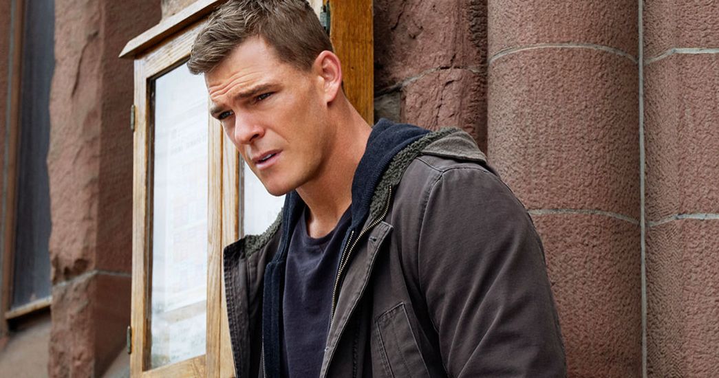 Alan Ritchson Is Jack Reacher in New Amazon Prime TV Show