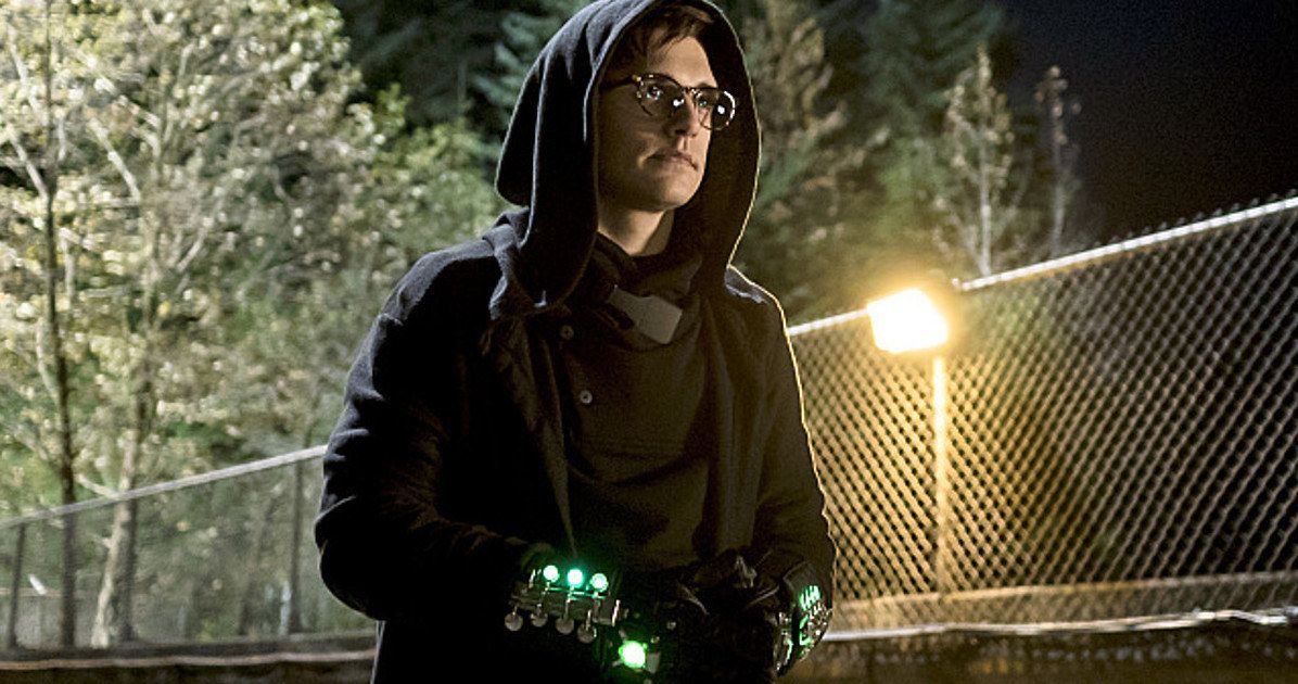 The Flash Clip Introduces the Pied Piper and His Powers