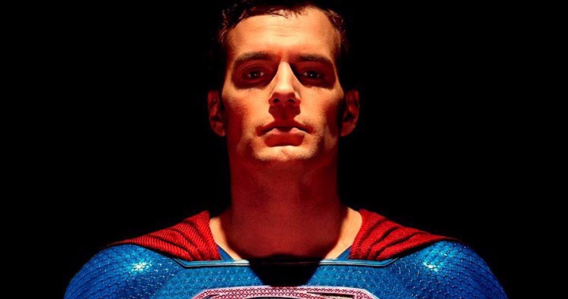 Henry Cavill Hasn't Given Up on Superman Yet: The Cape Is in The Closet