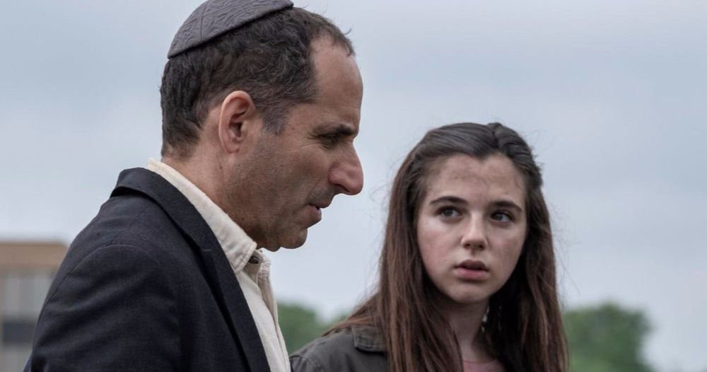 Fear the Walking Dead Episode 5.12 Recap: A Rabbi to the Rescue